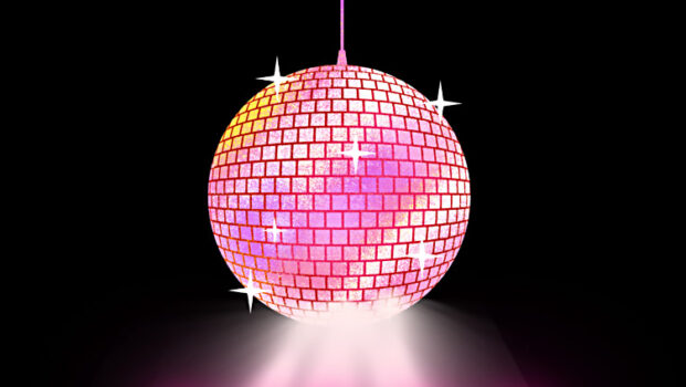 Pinkki säkenöivä discopallo.