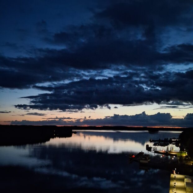 Öinen maisemakuva Puumalasta
