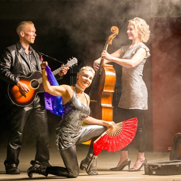 Fire Lady & Duo Sävy kuva Kim Diits
