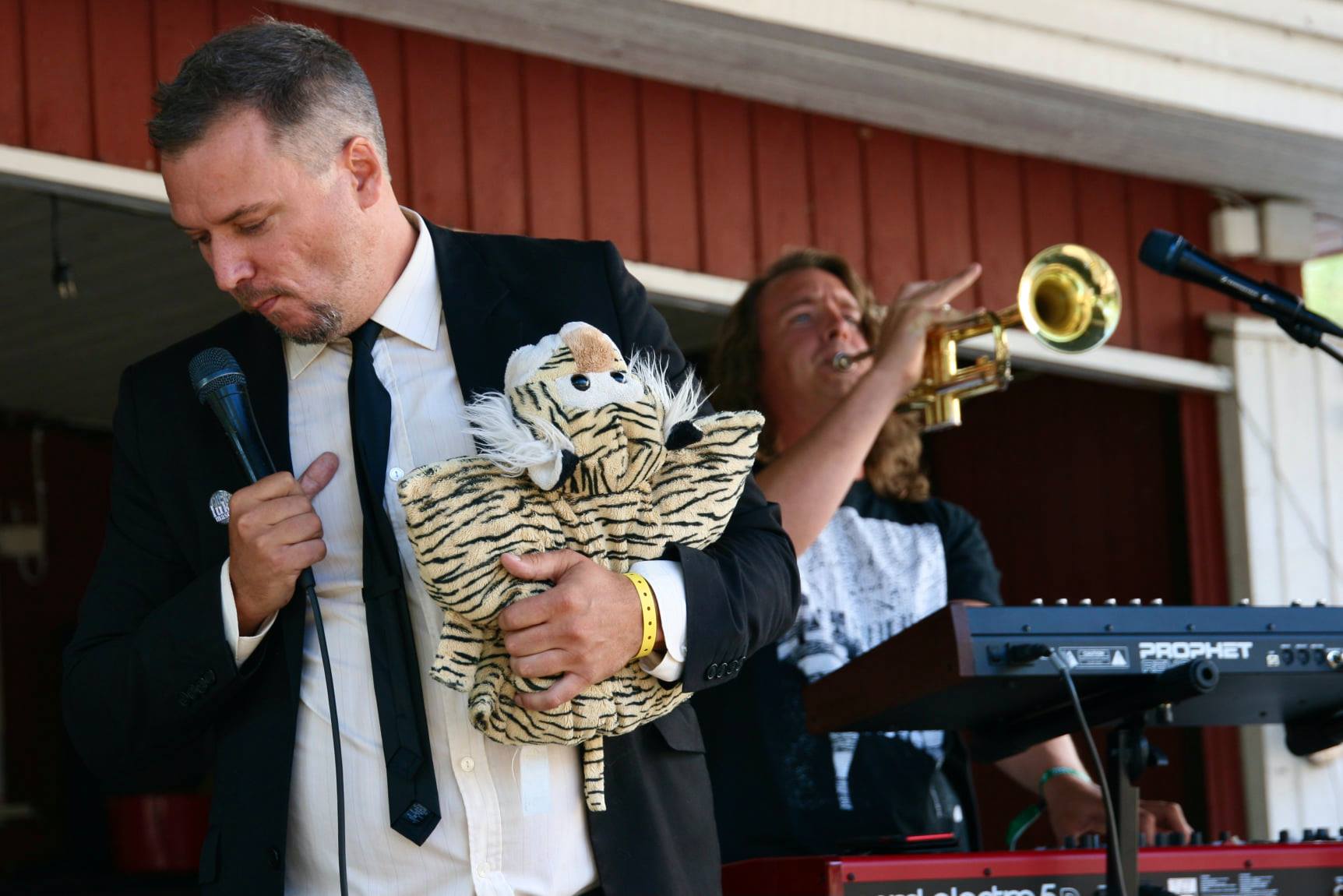 Kalle Talonen Nen n Poetry Music Performance Palvelut Culture Bank